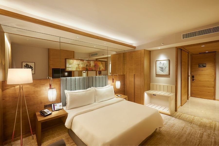 The Residency Towers - Kitchenette Rooms near Marina Beach 3