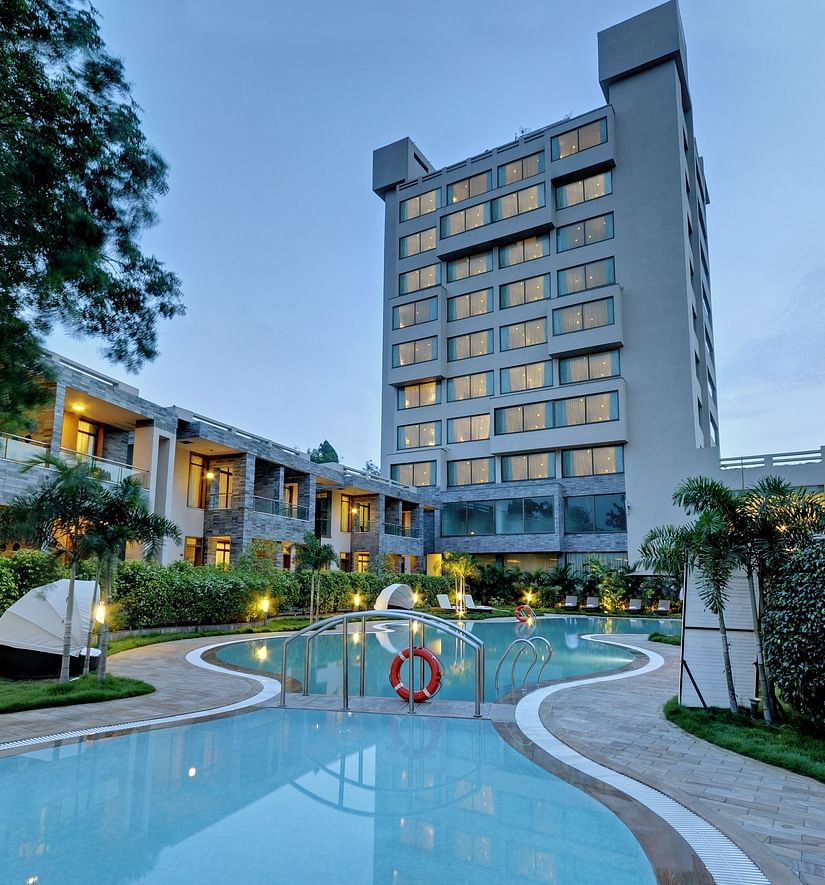 Facade of Boulevard9 Luxury Resort & Spa
