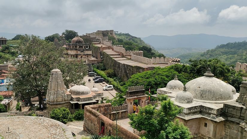 View of Kumbhalgarh city from a high view point