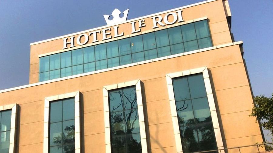 Facade Hotel Le Roi Digah West Bengal 4