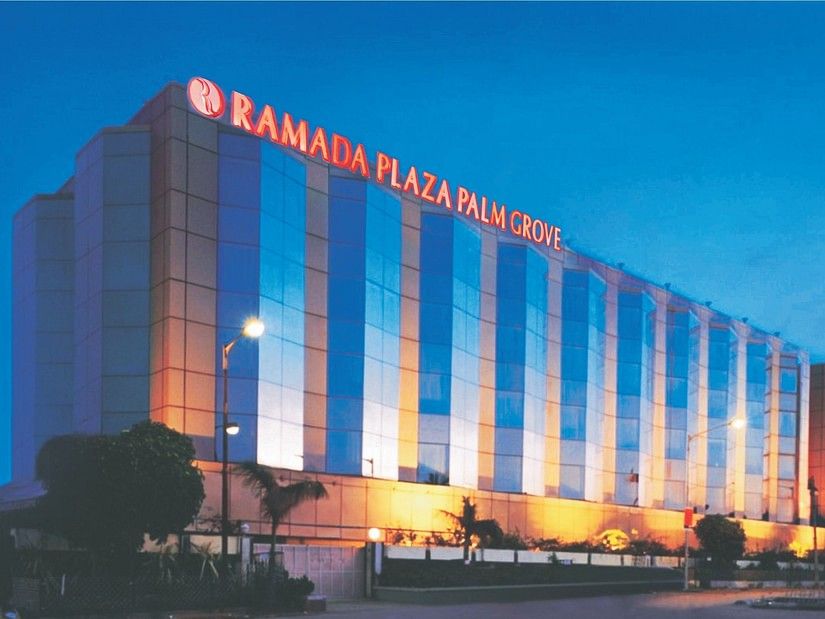 Facade of Hotel Ramada Plaza Palm Grove Juhu Mumbai