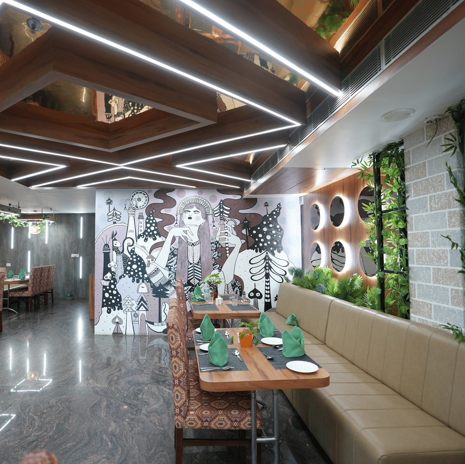 Restaurant in Jharsuguda | Pipul Utkal Continental, Jharsuguda