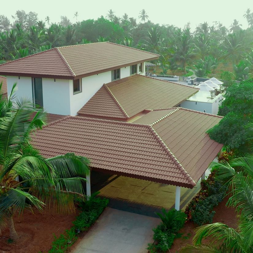 Exterior Golak Kumta
