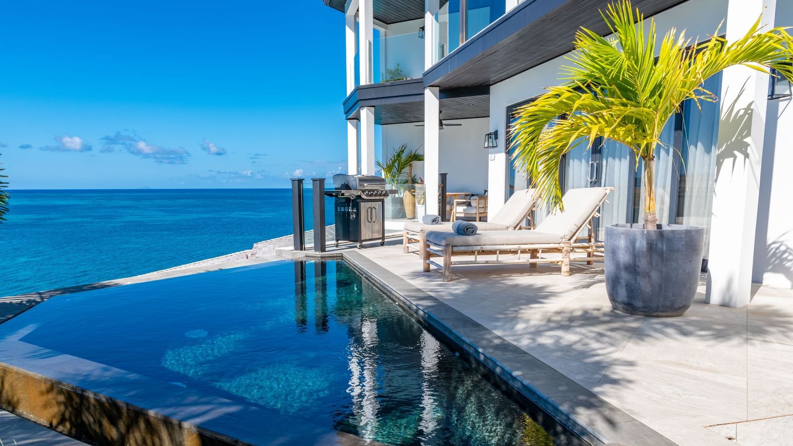 Ocean Azul Image 1